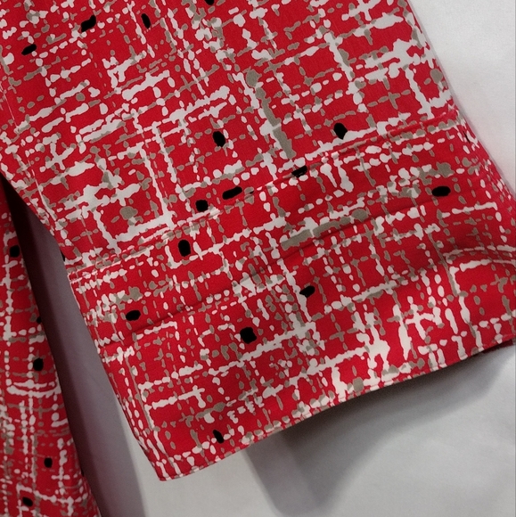 Maggie Barnes Artsy Button Blouse Women's 3X Red Boho Retro Festival Casual - Picture 3 of 8